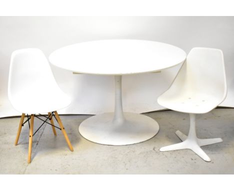 MAURICE BURKE FOR ARKANA; a 1960s white extending tulip table, with metal pedestal base and single integral fold-out leaf, 71