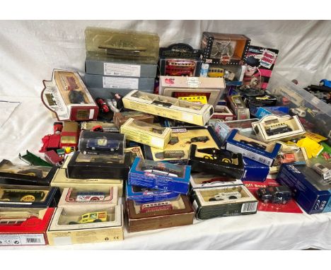 A large quantity of diecast models  to include Tonka, Lledo, Days Gone, Corgi Commercials, Burago, Ertl, DeAgostini, Triang e