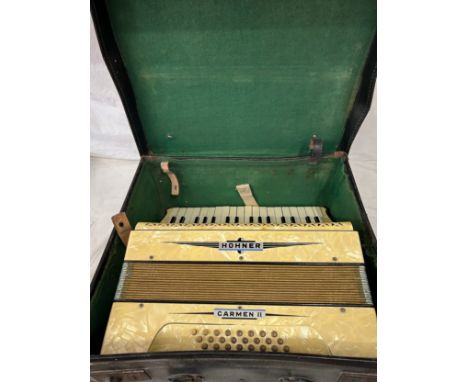 Hohner Carmen II model accordion in fitted box .