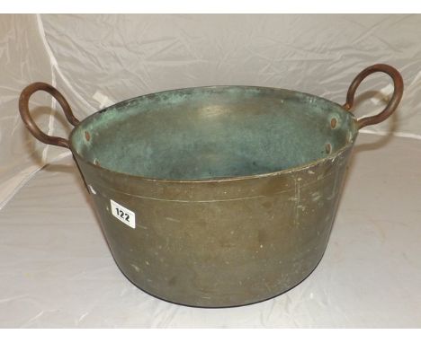 BRASS/BRONZE TWO HANDLED POT, 13 INS DIA