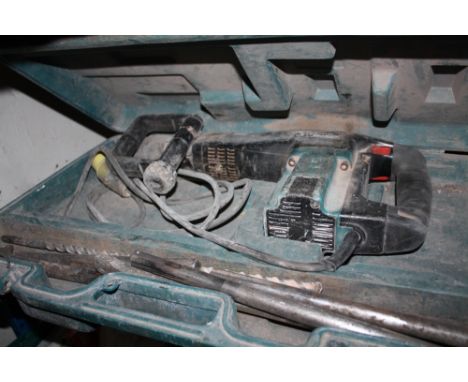 A CASED HILTI HAMMER DRILL TEZZ PLUS A CASED MAKITA DRILL TOGETHER WITH SCREWS, BENCH GRINDER ETC - HOUSE CLEARANCE