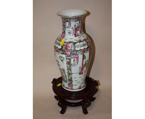 AN ORIENTAL CERAMIC VASE ON STAND WITH LAMP CONVERSION HOLE TO BASE