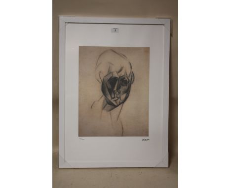 A FRAMED AND GLAZED LIMITED EDITION PICASSO ABSTRACT PORTRAIT STUDY PRINT 57/200 WITH BLIND STAMP LOWER LEFT SIZE - 35CM X 45