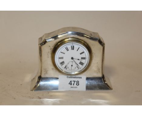 A HALLMARKED SILVER DESK CLOCK, hallmarks indistinct, W 11.5 cm