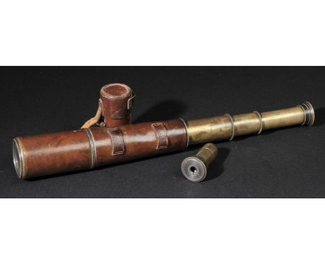 *Telescope. A WWI military three-draw brass telescope stamped 'Tel: Sig (Mk.II also G.S Broadhurst. Clarkson & Co London 1915