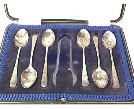 SET OF SIX SILVER TEASPOONS, AND SET OF SILVER HANDLED KNIVES both casedQty: teaspoons 70g gross