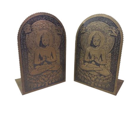 PAIR OF BRASS BOOKENDS, AND FURTHER ITEMS each decorated in the Far Eastern taste, along with other items including two pairs