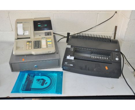 A SHARP ER-1910 ELECGTRONIC CASH REGISTER with manual and key (PAT pass and powers up - not fully tested) together with a GBC