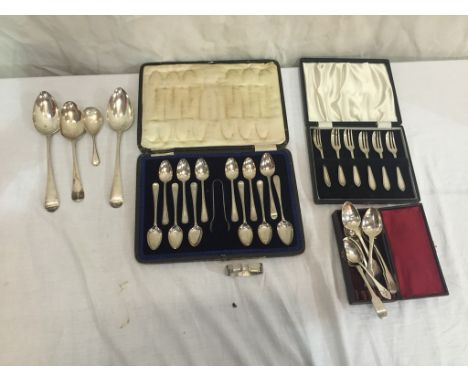 Six George IV teaspoons, William Bateman, London 1823; Six silver pastry forks, Sheffield, 1944; Composed set of twelve teasp