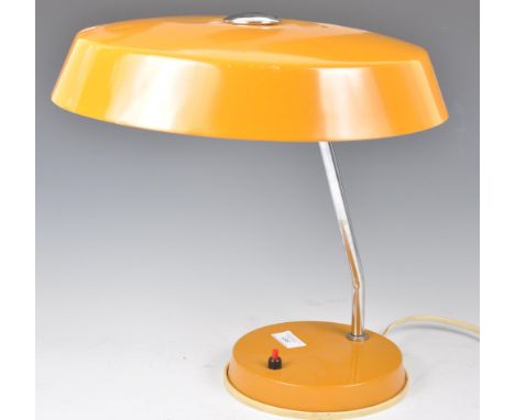 Szarvasi Vas Fémipari - A rare original 1950's Hungarian retro vintage work desk lamp having an caramel brown enamel UFO pend