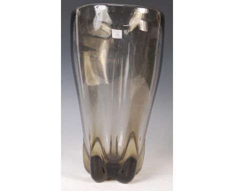 Believed Whitefriars - A large and impressive mid 20th century retro vintage studio art flint grey glass vase of molar form w