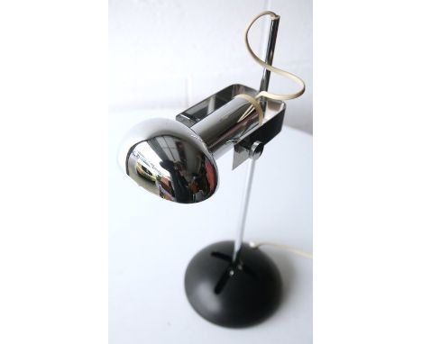 Robert Sonneman - Luci Cinisello Milano - T395 - An original 1970's retro vintage work desk lamp having a chrome shade with c