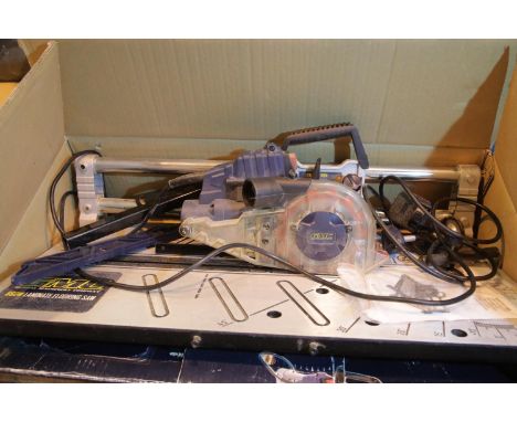 GMC laminate flooring saw, with instructions, boxed ? in working order. Not available for in-house P&P.Condition Report: All 
