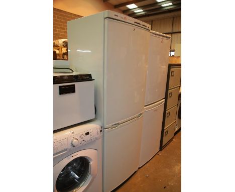 Bosch Classixx fridge freezer. Not available for in-house P&PCondition Report: All electrical items in this lot have been PAT
