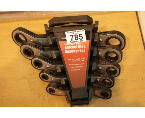 New reversible 5 piece ratchet ring spanner set. Not available for in-house P&amp;P. 