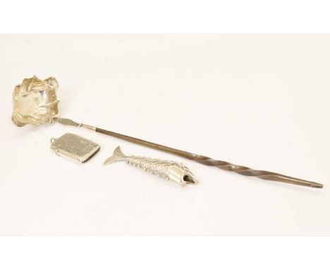 George II silver toddy ladle with twisted baleen handle, London 1756, 37cm long, a white-metal articulated fish stamped 925 M