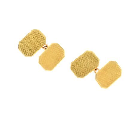 Pair of 18ct gold cufflinks having engine turned decoration, Birmingham 1929, 9.4g approx