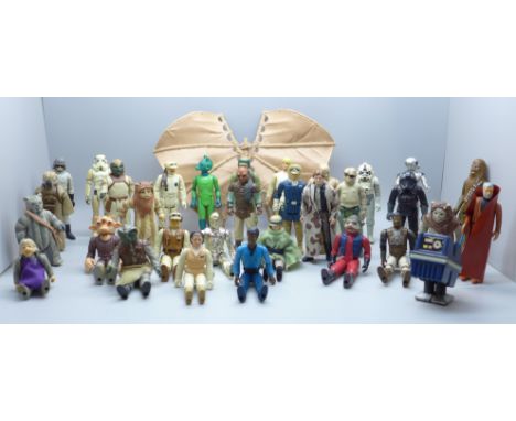 Thirty-two Kenner Star Wars figures 