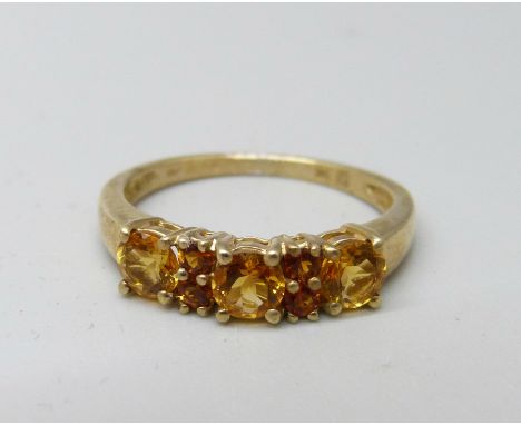 A 9ct gold stone set ring, 2.1g, M 