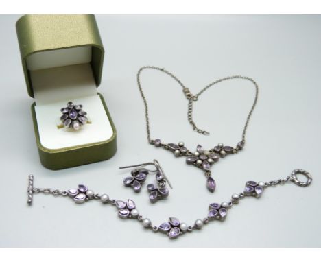 Silver and amethyst jewellery including a necklet, bracelet, ring and a pair of earrings 