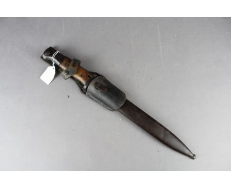 Match WW2 German K98 bayonet matching no. 4156. Blade still with blued finish. Held within scabbard and leather frog