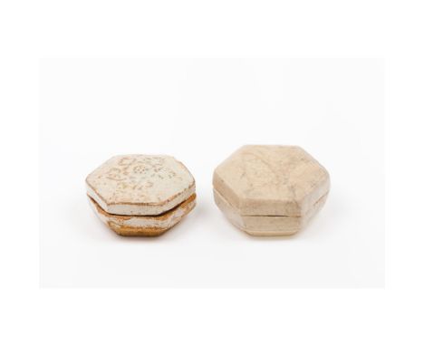 Two Qingbai boxes and covers Hexagonal shapedCeladon glaze ceramic of floral reliefs decorationSong dynasty (960-1279)3,5x8x8