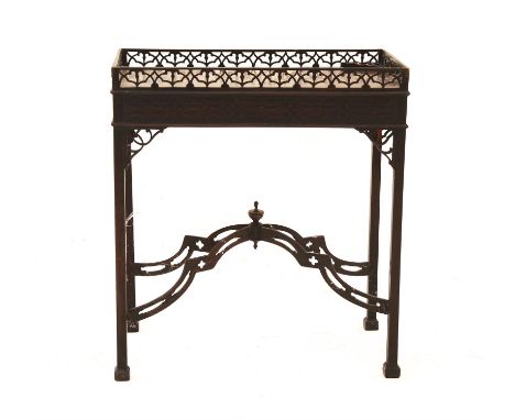 Aesthetic Movement side or lamp table of Chinoiserie style, with ornate carved galleried top and square legs, 65 x 27.5 x 61.