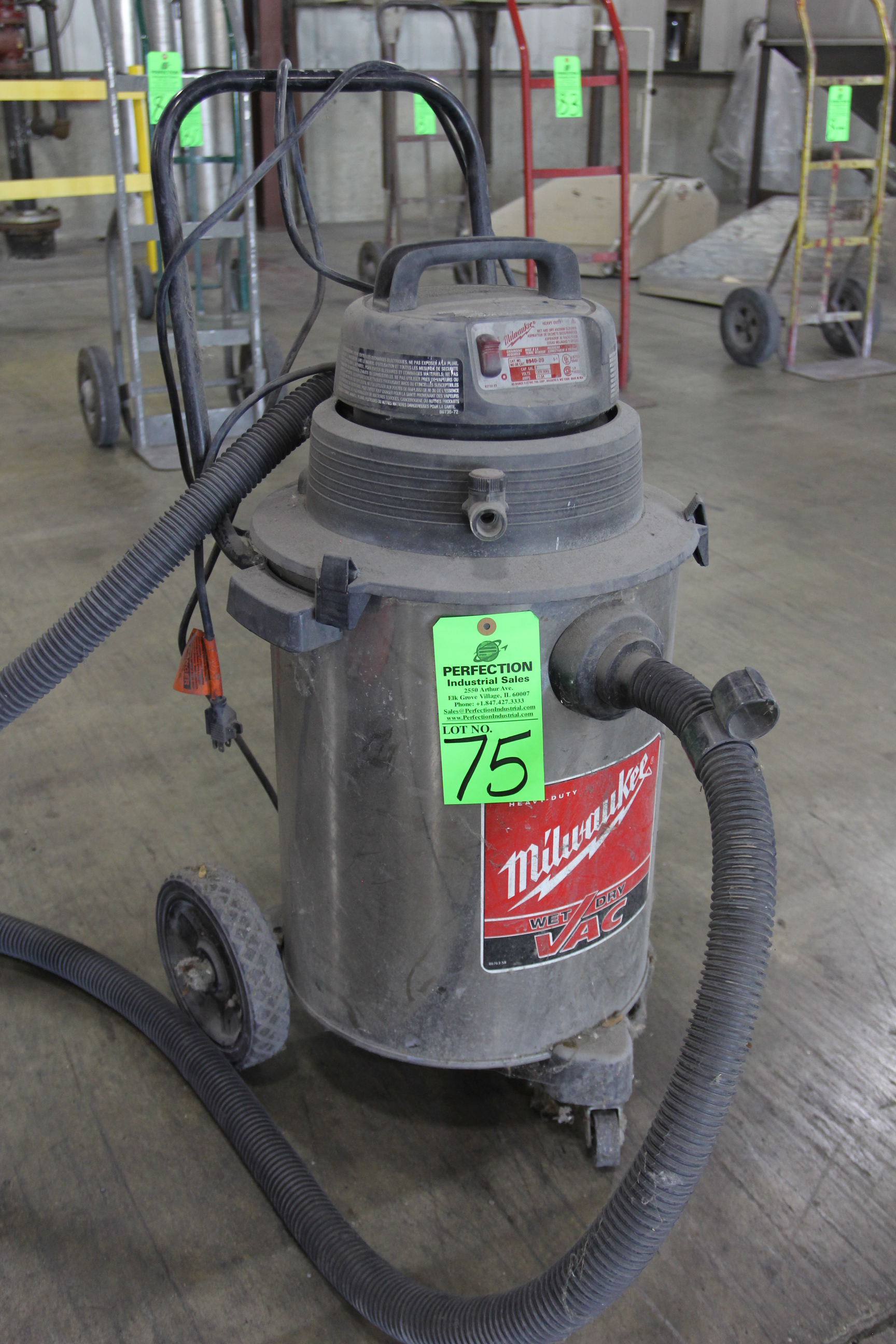 Milwaukee 894020 Industrial Shop Vac; 115V