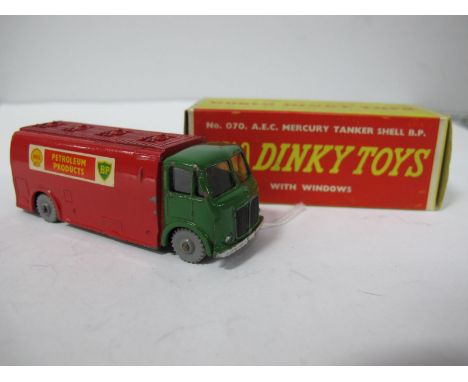 A Boxed Original Dublo Dinky #070 A.E.C Mercury Tanker 'Shell BP', green glazed cab, red tank, grey plastic knobbly wheels mo