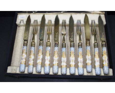 Early cased part set fruit knives &amp; forks including: set 6 fruit knives and 5 matching forks, (1 fork missing), each with