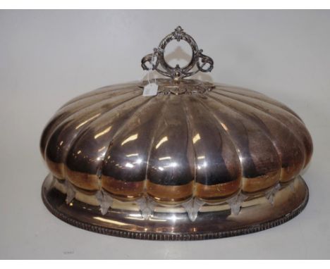 Vintage silver plate food dome engraved decoration, with removable handle, marked for Mappin and Webb, Sheffield, (diameter 4