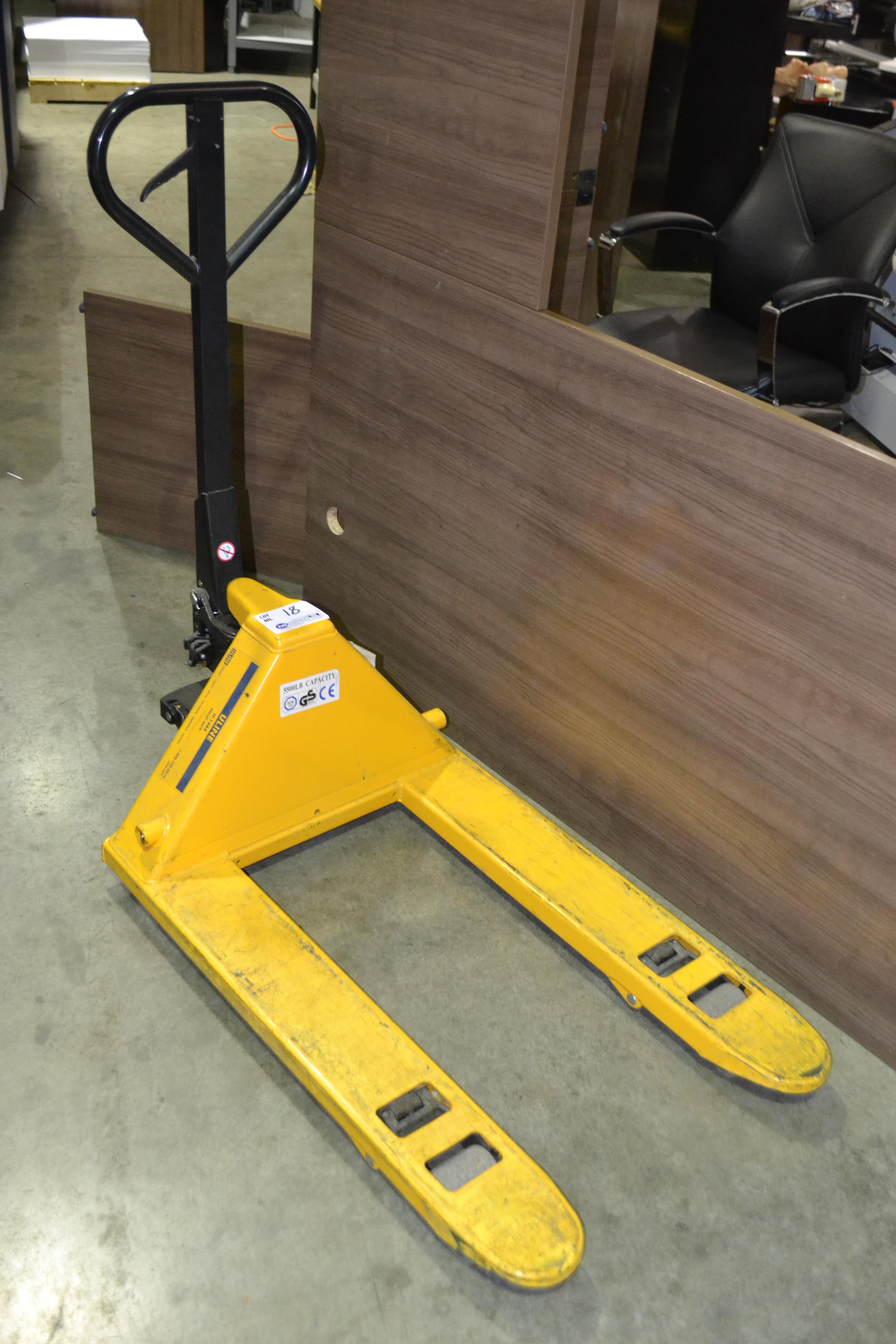 Uline H1484 Pallet Jack 36''x27'' 5500 lb Capacity