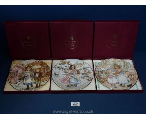 Three Royal Worcester wall Christmas display Plates.