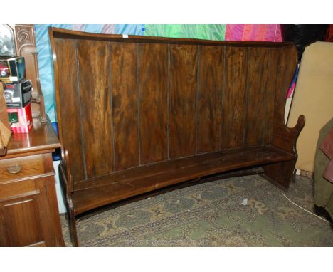 A fine old Elm and other woods curved back Settle, 88 3/4'' long, 60'' high, 24'' deep approx., the seat being 17'' above the