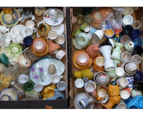 Over ninety novelty egg cups including kitsch, Villeroy &amp; Boch, Rosenthal, Carltonware, Honiton, Shelley, retro, Goebel, 