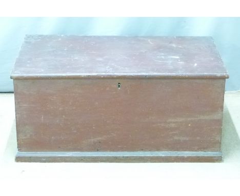 A 19thC/20thC stained pine twin handled trunk, W 94 x D 52 x H 44cm