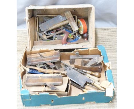 Woodworking planes including No2 and 110 and further vintage tools