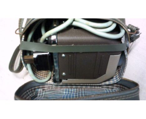 Clean Slide Projector by 'Pal'-complete and ready to go, carrying case.