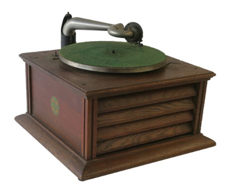 Hornless gramophone, Zonophone Model 1 (LVO), with Zonophone Exhibition soundbox, circa 1920 