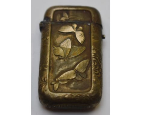 Vesta case with butterfly&nbsp;decoration in relief, possibly Japanese, 5.5 x 3cm