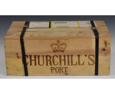 Churchill's Port case of six bottles of 1995 Aqua Alta Single Quinta Vintage