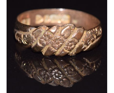 Edwardian 9ct gold keeper ring, Chester 1911, size L, 2.1g