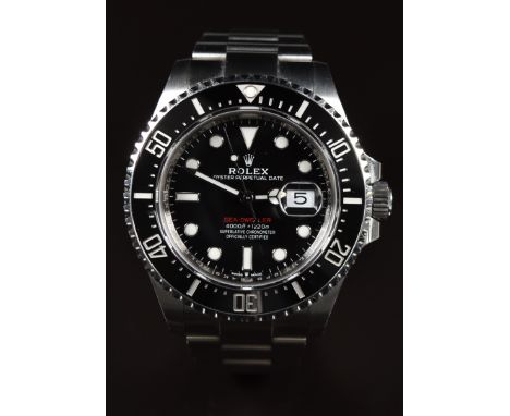 Rolex Oyster Perpetual Date Sea Dweller gentleman's automatic wristwatch ref. 126600 with date aperture, luminous hands and h