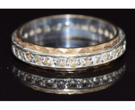 A 9ct gold eternity ring, size K, 2.4g&nbsp;