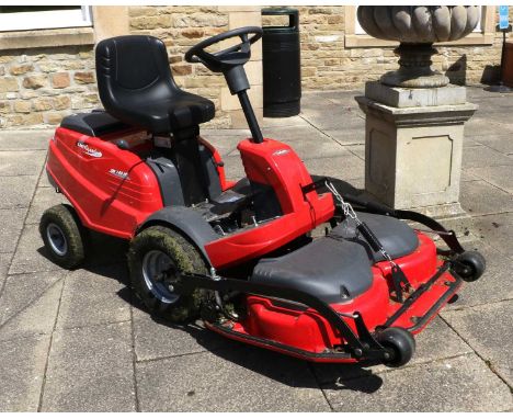 A Castelgarden XM140HD Ride on Lawnmower, with Briggs &amp; Stratton powerbuild 130 engine 344ccThe lawnmower is from a decea