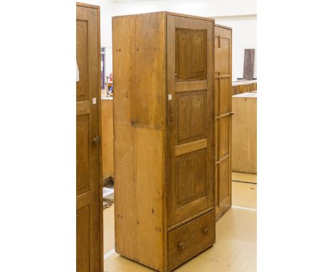 3 panel wardrobe / 1 drawer (right hand side hinges)
