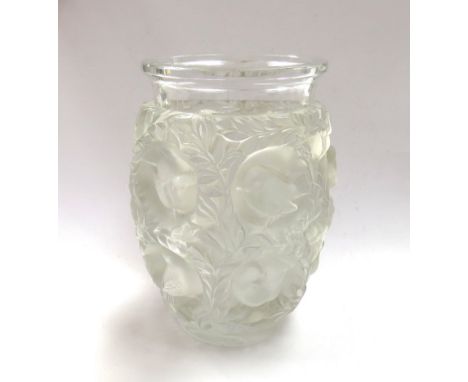 Lalique Crystal France "Bagatelle Vase", 17cm tall 