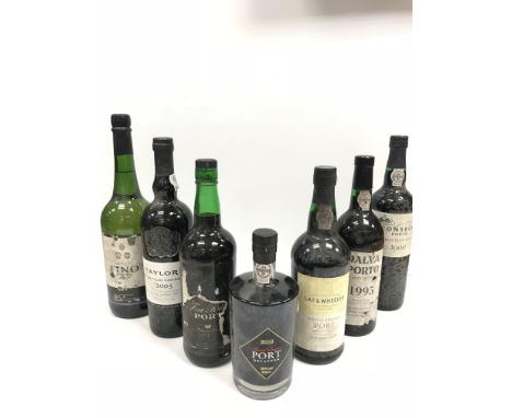 Dalva Port Late Bottled Vintage 1995, bottled 2001 x 1 bottle, Fonseca Late Bottled Vintage Port 2000, bottled 2005 x 1 bottl