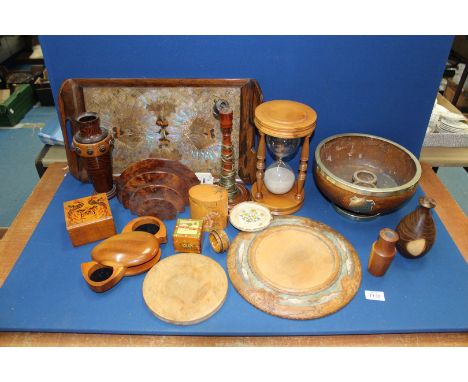 A quantity of treen including; butterfly wing tray, Laburnum vase, Art Deco burrwood letter rack, hourglass timer, etc.