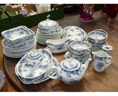 A quantity of Villeroy & Boch 'Valeria' dinnerware and teaware to include ten dinner plates, twelve side plates, five coup di